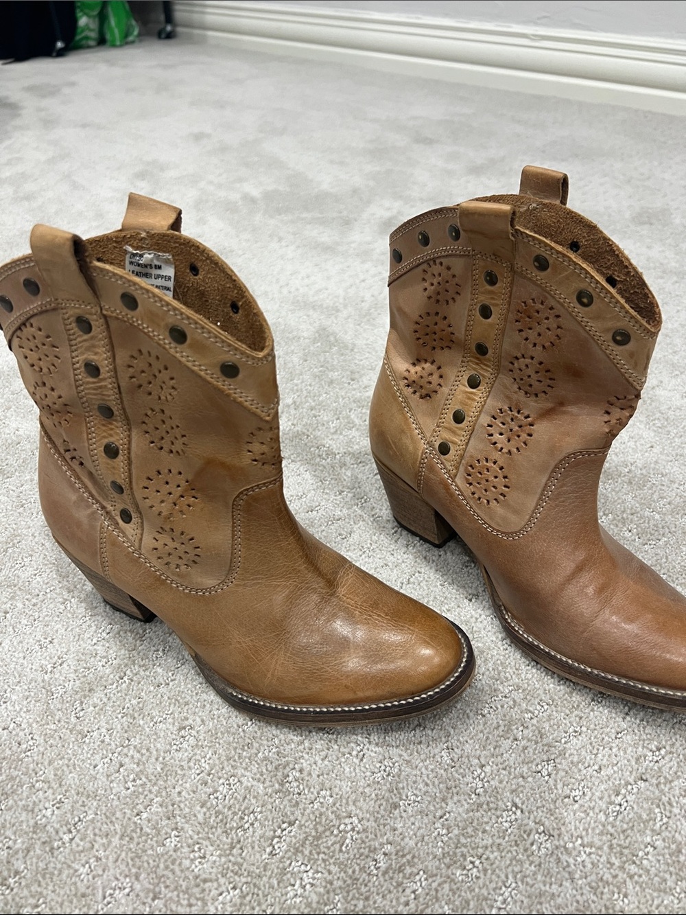 dingo Tan Leather Western Ankle Boots with Perforated Sunburst Detail